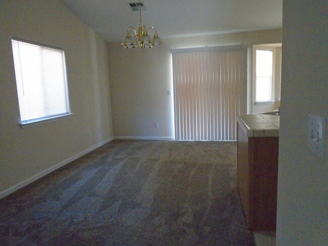 Photo - NEAR SEVEN OAKS AND SCHOOLS !!! House