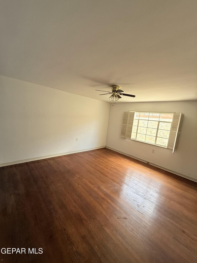 Photo - 601 Blacker Ave