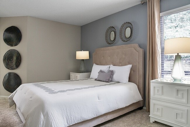 Photo - Anson at the Lakes