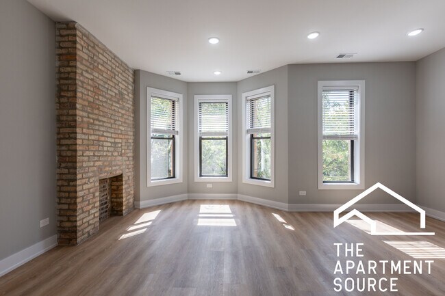Building Photo - 437 W Belden Ave Unit 5 Rental