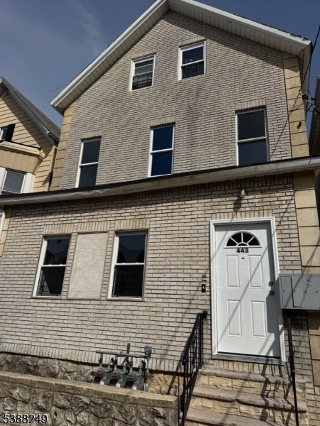 Building Photo - 443 Fulton St Unit 1