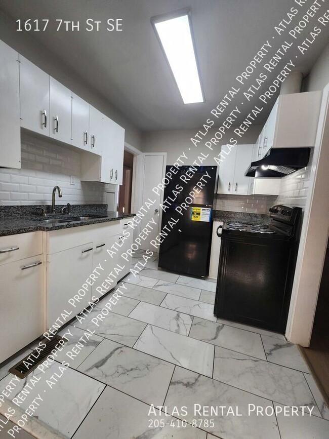 Photo - 1617 7th St SE