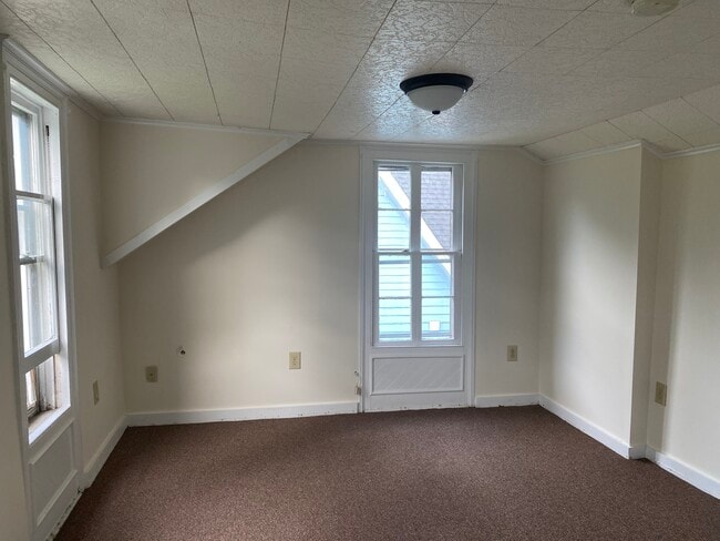 Photo - 56 Chapel St Unit 2