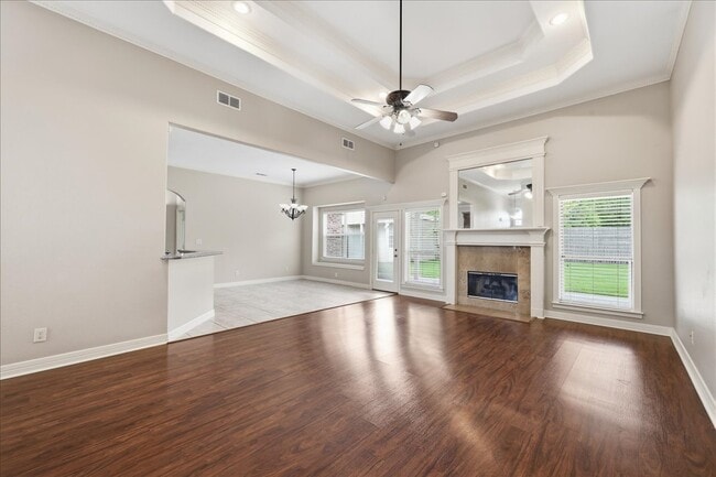 Photo - 102 Remington Cir