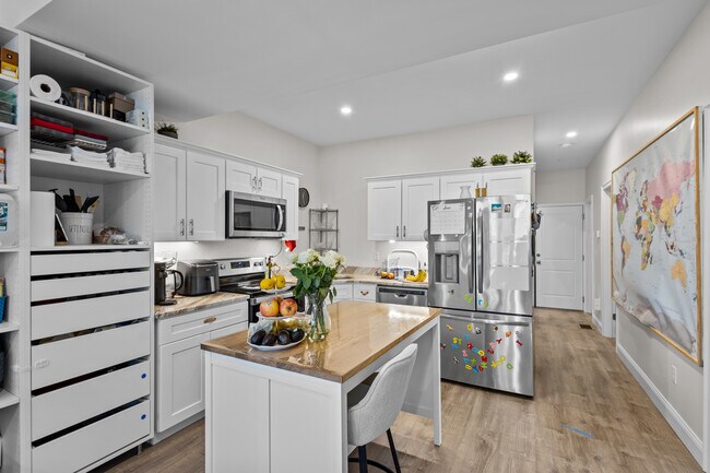 Photo - 120 Pitman St Unit 1