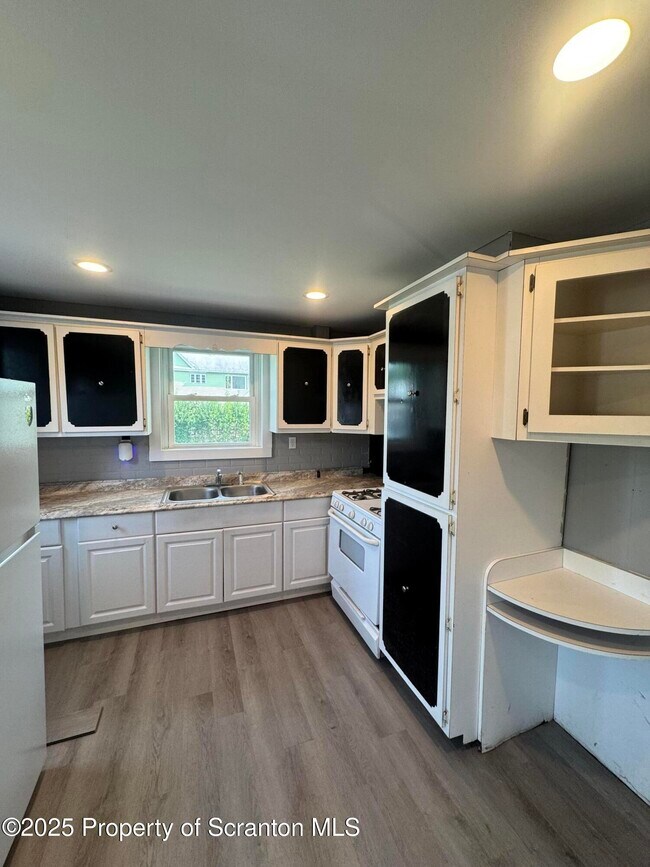 Photo - 1021 Wheeler Ave