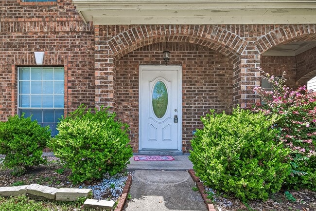 Photo - 4018 Timber Corner