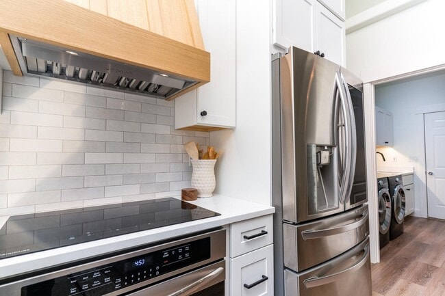 Photo - Prime Bend Location: Spacious 3-Bedroom, 2...