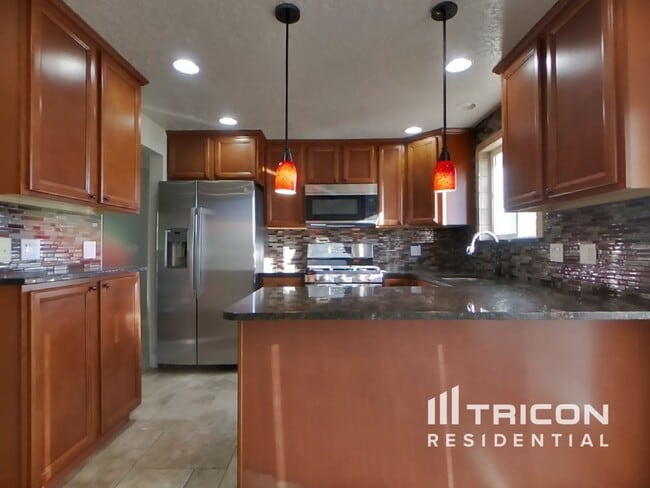 Photo - 1370 N 4700 W