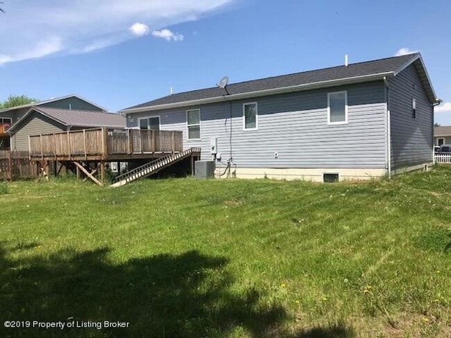 Photo - Newer, Spacious House for Rent in Dickinson