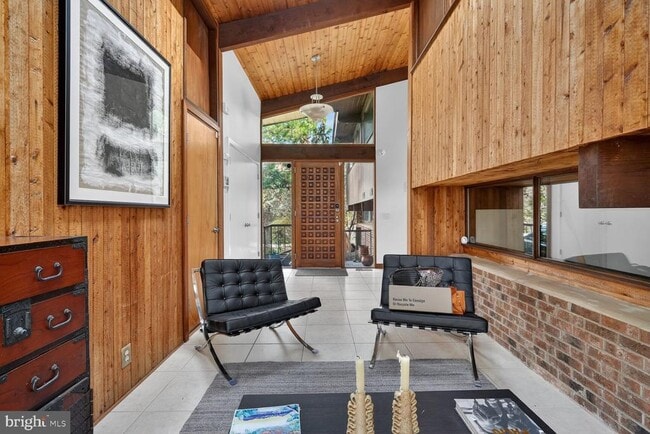 Photo - 1219 Ingleside Ave