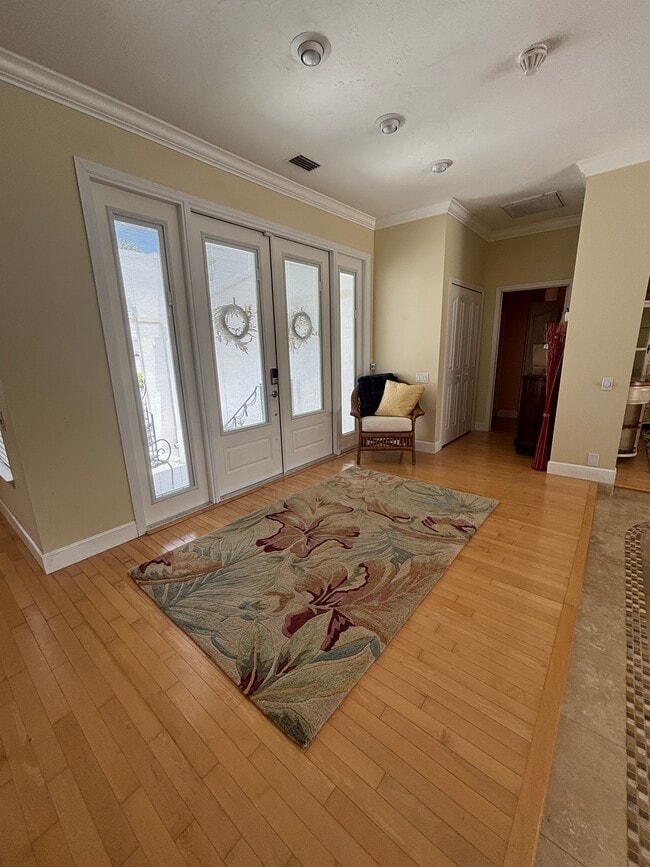 Front entry with abundant natural lighting - 4816 61st Avenue Dr W Unit 4816 61st Ave Dr W