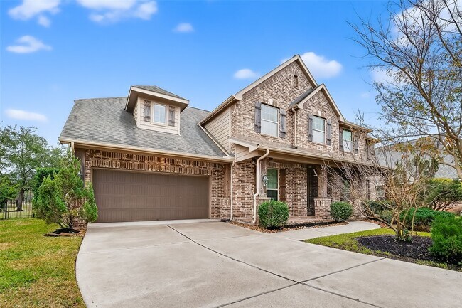 Photo - 10 Cayuga Pond Ct