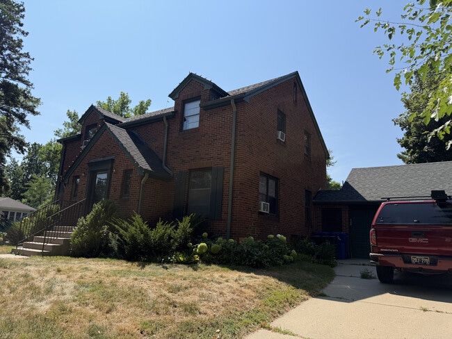 Photo - 447 Fairview Ave S Unit 447 Fairview Ave S