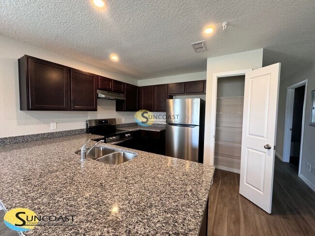 Photo - 617 Century 21 Dr Apartment Unit 3