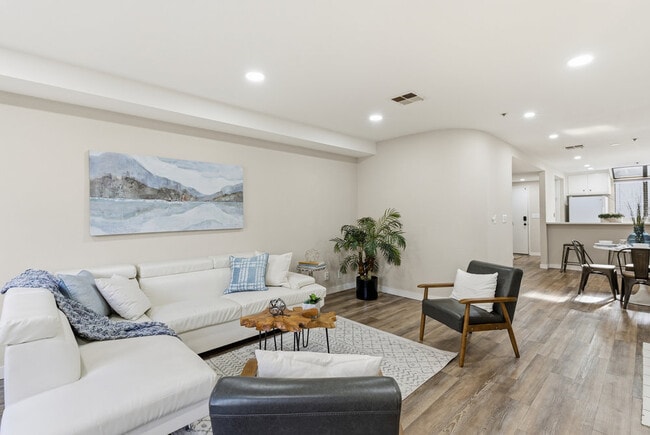 Photo - 153 California Ave Unit F215