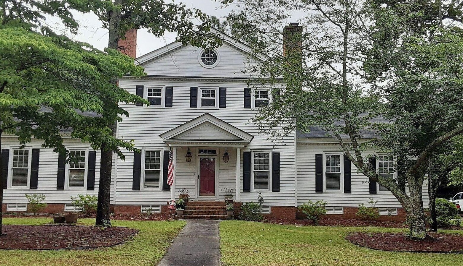 Photo - Beautiful colonial style 2604 sq ft home located in Rainsborough