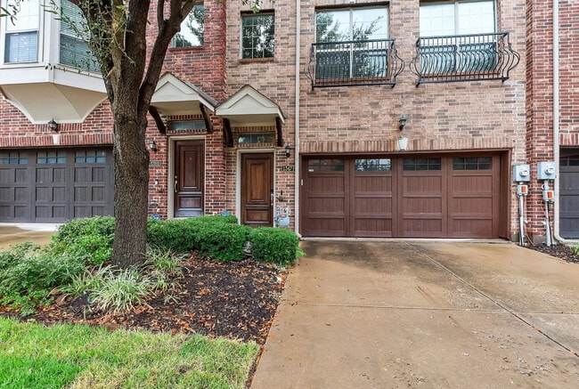 Photo - Room in Townhome on Chase Ln