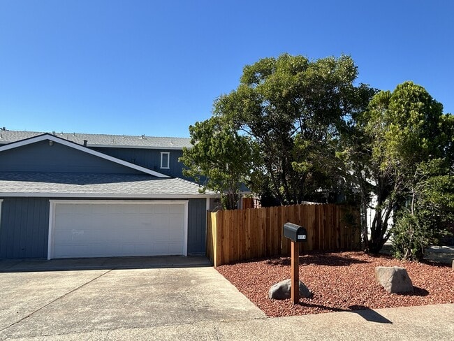 Building Photo - Merrywood