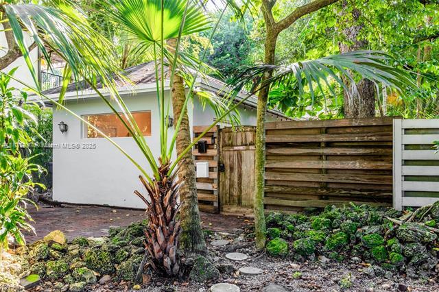 Photo - 4235 Lennox Dr