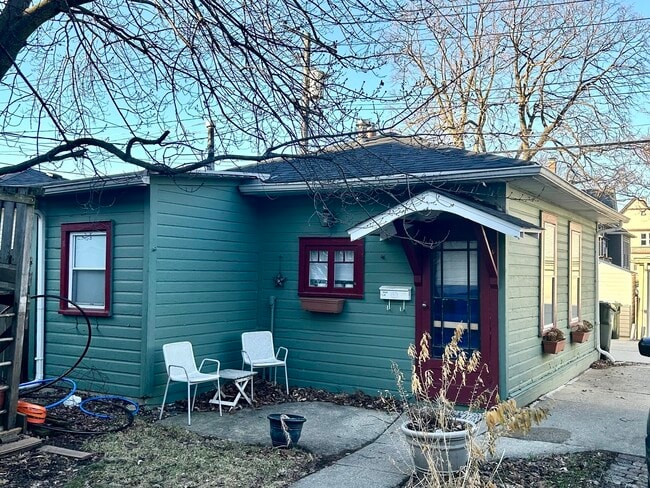 Building Photo - 7723 Adams St