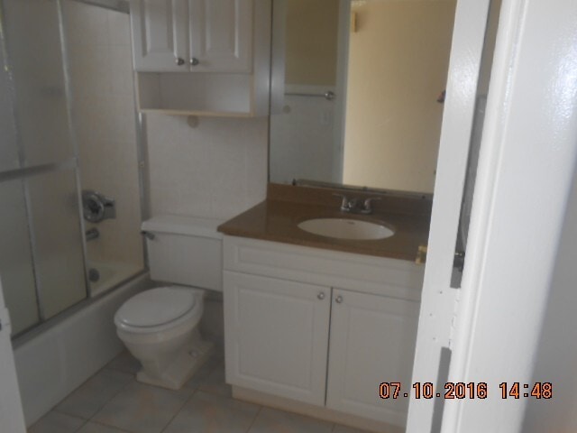 Photo - 4710 SE 6th Ave