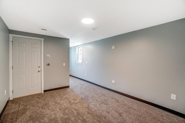 Hall - 118 Highland Ave Unit #2