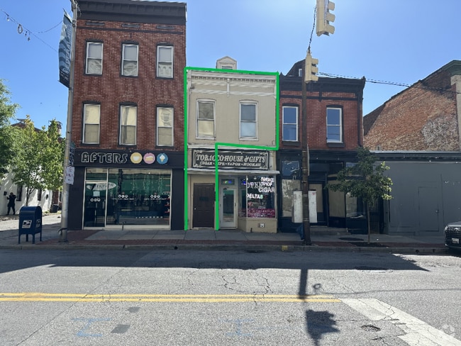 Building Photo - 1003 S Charles St Rental