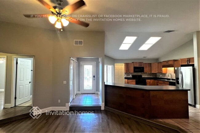 Photo - 80 Hartwood St