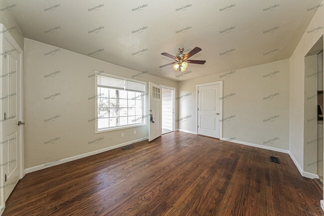 Photo - 1312 Marydale Ave