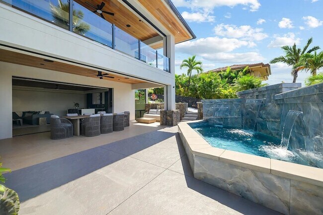 50 Lewa Lani Pl