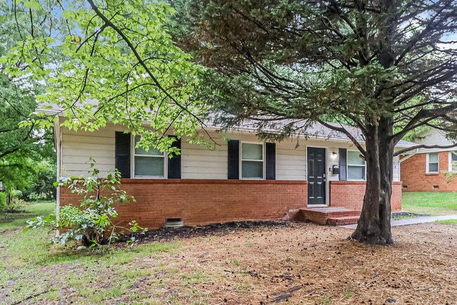 Photo - 601 Kentbrook Dr