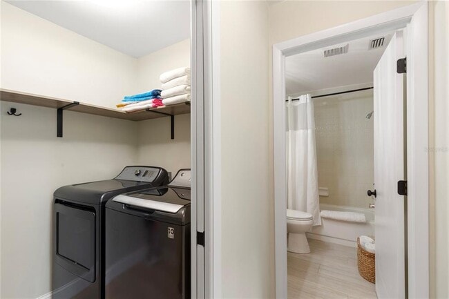 Photo - 3887 Catalina Dr