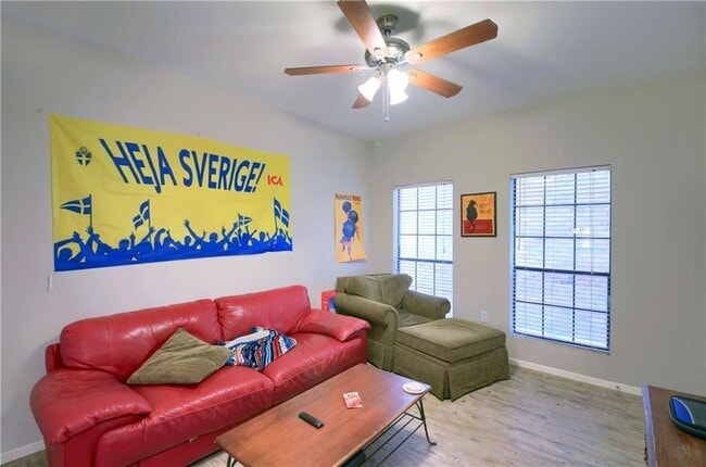 Photo - 2801 Rio Grande St Unit 104