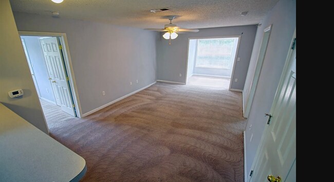 Room in Condo on Wolfmill Dr