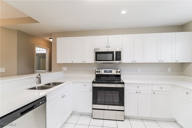Photo - 8332 Caloosa Rd