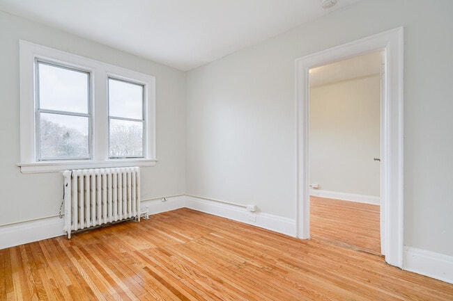 1 Bedroom at Yonge / Eglinton