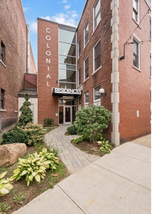Building Photo - 609 Main St Rental