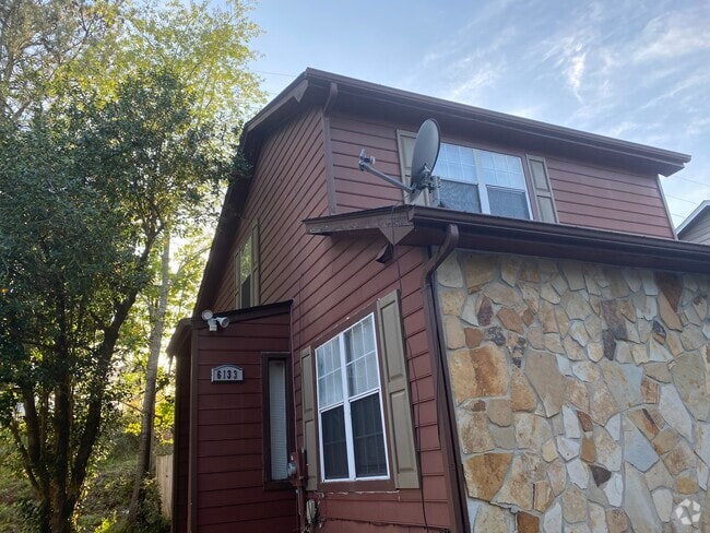 Building Photo - 6133 Princeton Ave Rental