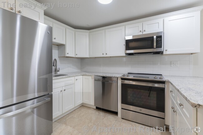 Building Photo - 3 Linnaean St Unit #5B Rental