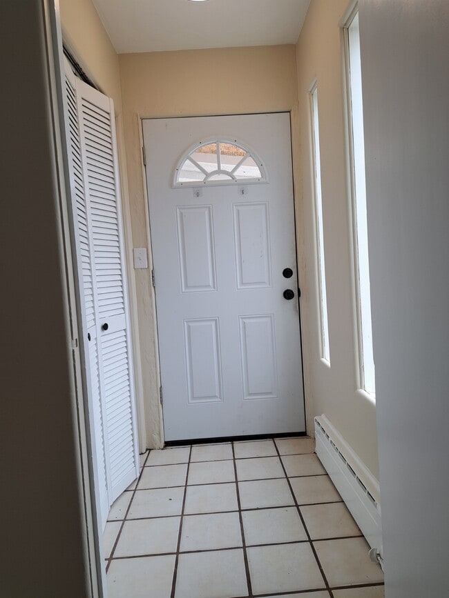 Photo - 1029 Yale Ave