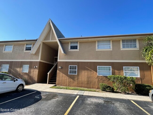 Building Photo - 256 Ulster Ln