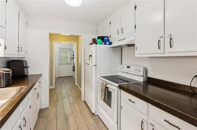 Photo - 125 St Andrews Ct