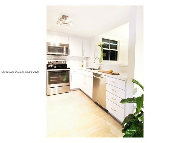 Photo - 1250 S Miami Ave Unidad 901