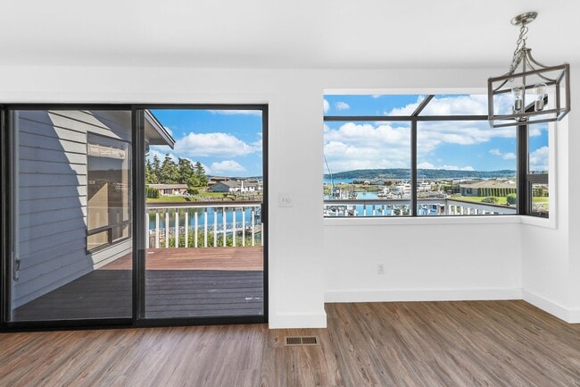 Photo - 2 Bed 2 Bath - View Home - Mariner Cove - Pet Friendly