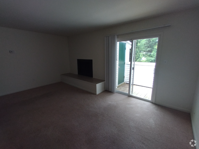 Building Photo - 600 Reusens Rd Unit B18 Rental