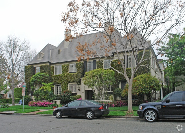 Photo - 153 S Camden Dr