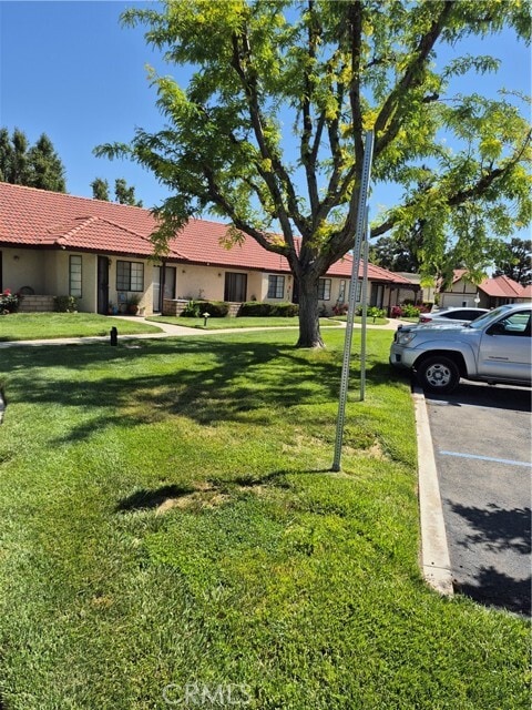 Building Photo - 19246 Cottonwood Dr Rental