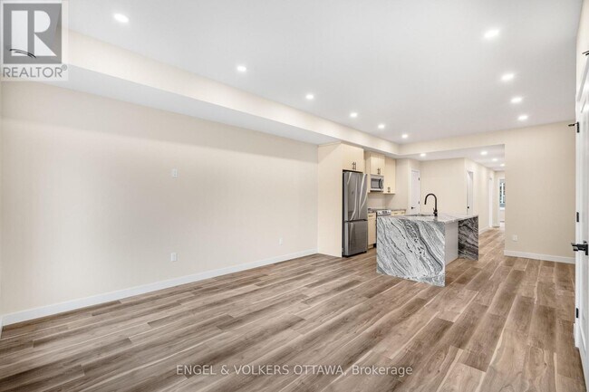 Photo - 193 Hopewell Ave Unité B