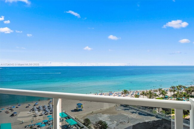 Photo - 3725 S Ocean Dr Unidad # 1110 Rental